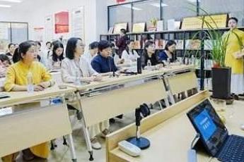  2025首届茶道师培训在成都开班
