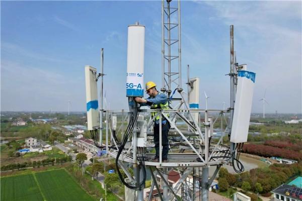 江苏移动万兆领航、5G-A全域智联、算力底座全国领先