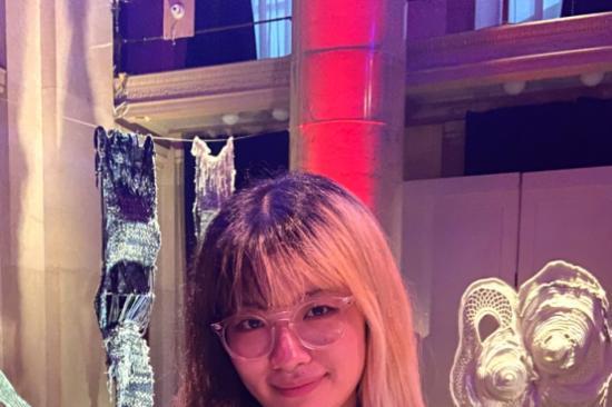李默涵：以设计的力量连接青年与社会，跨越文化的时尚先锋