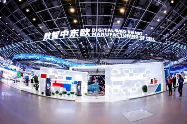 Vasco Translator泛思可翻译机亮相中国-中东欧博览会 以智能科技消除语言壁垒