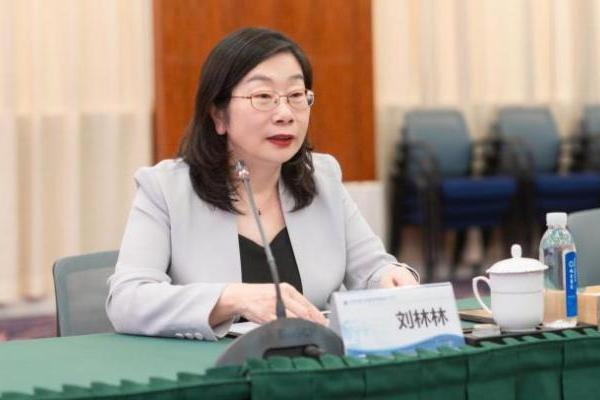  南北医疗强手联袂，共启质子治疗研发新篇章