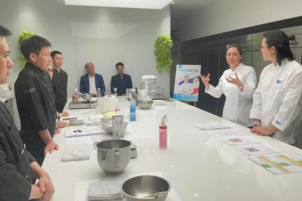 Kiri与世界最佳甜品师Nina Métayer的大师灵感中国行