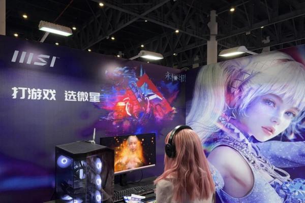 微星×永恒之塔燃爆世界线动漫展！性能主机带你火力全开！