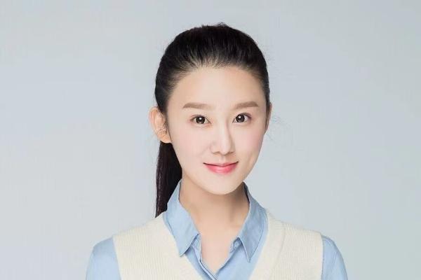 宋章萌：光影逐梦人，内外皆璀璨