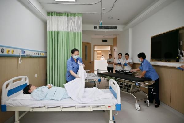 举办首届医疗后勤服务技能竞赛，新大正以赛促训锻造“硬核”团队
