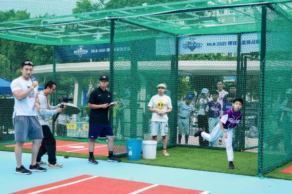 MLB棒球新星挑战赛首站收官，“星拍档”点燃赛场 
