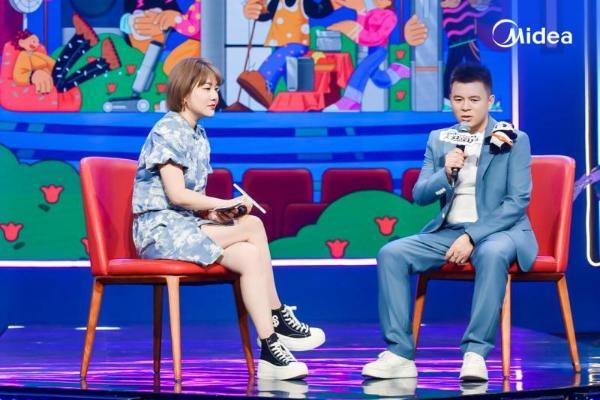 中国智造比拼的真正赛点，藏在企业机器人产线上 