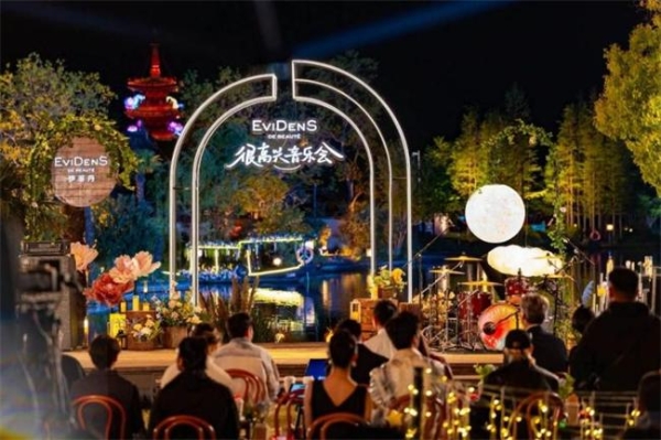 王牌综艺再临拈花湾 文旅融合典范引业界瞩目
