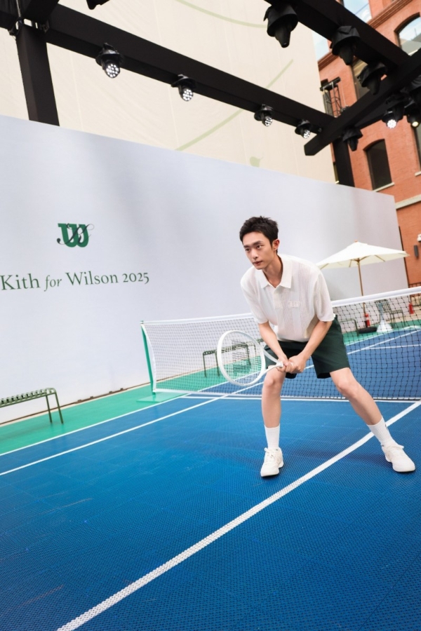 时尚为型，性能为核，复古未来主义的一记ACE球 Kith For Wilson 2025 重磅来袭