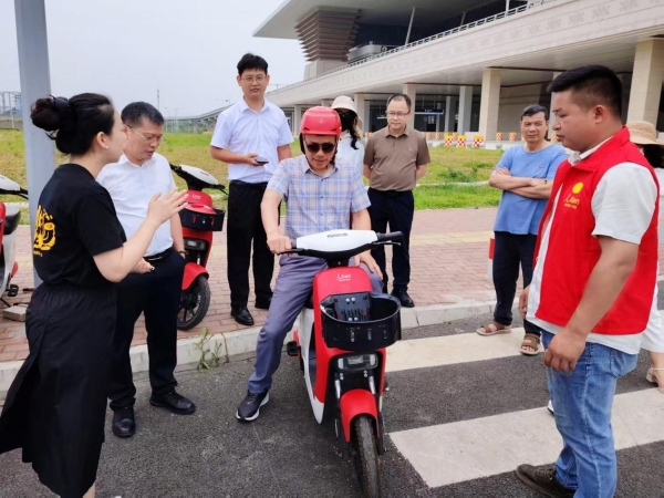 智能科技驱动全球变革！人民出行携 “中国智造”走出国门开拓海外新市场