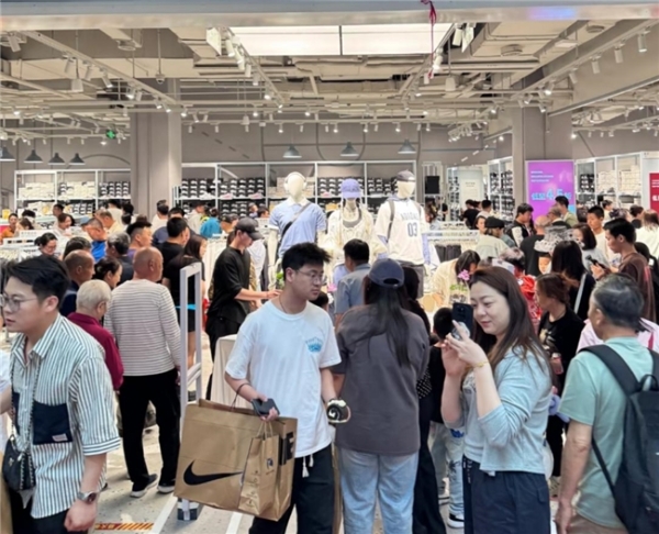 从区域潜力到流量高地：杉杉商业以文化引力激活“新兴商圈”增长引擎