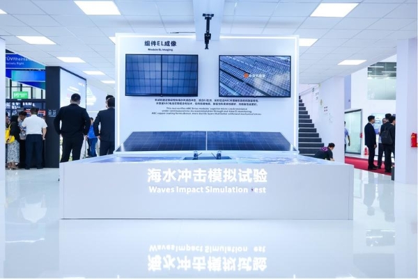ABC焕新亮相SNEC展，爱旭领跑“25%”价值新时代