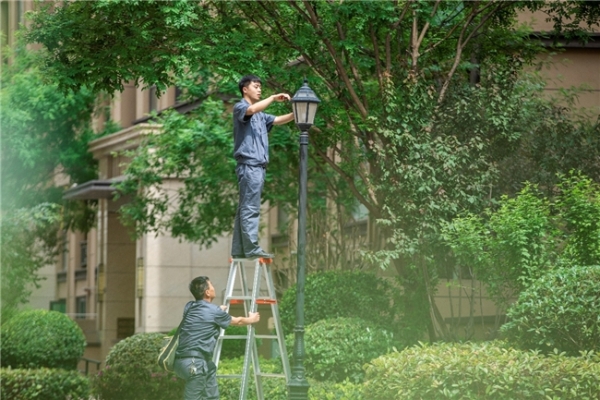2500天温情实践，金科服务呈递理想家园又一满分答卷