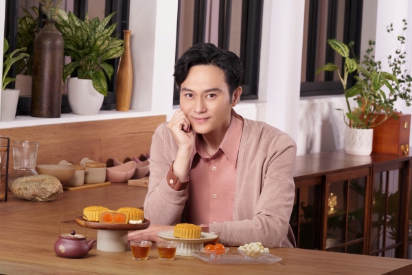 香港恒香月饼首度邀请魅力暖男张智霖担任代言人