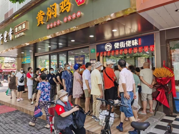 供应链筑基+标准制胜：上海佬街佬味如何打造300+门店的熟食王国