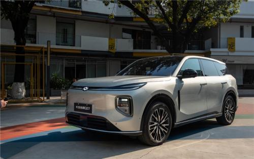 20万级家庭刚需！5款大空间新能源SUV，谁是装下全家幸福的“移动堡垒”？