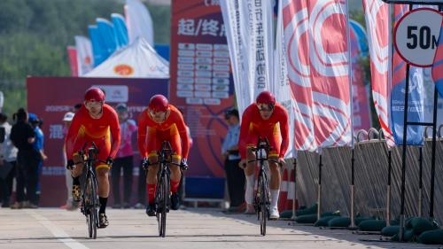 025年“东恒盛杯”中国公路自行车联赛礼泉站圆满落幕 