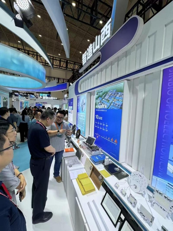 迈向绿色新质生产力：米纳威岩矿板的转型跃升之路