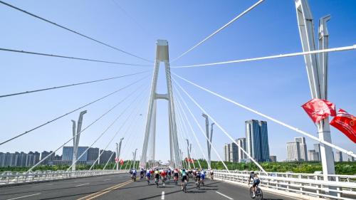 2025年全国公路自行车锦标赛鄂尔多斯站圆满落幕