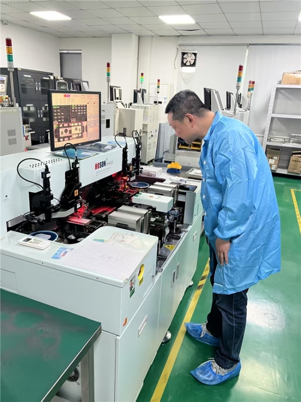 从光谱仪检测到随灯报告：贝达天光如何用 “透明化质检” 重塑消费信任？