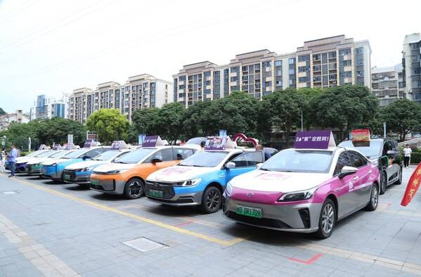 厦门太古可口可乐8万瓶爱心水护航八闽送考路