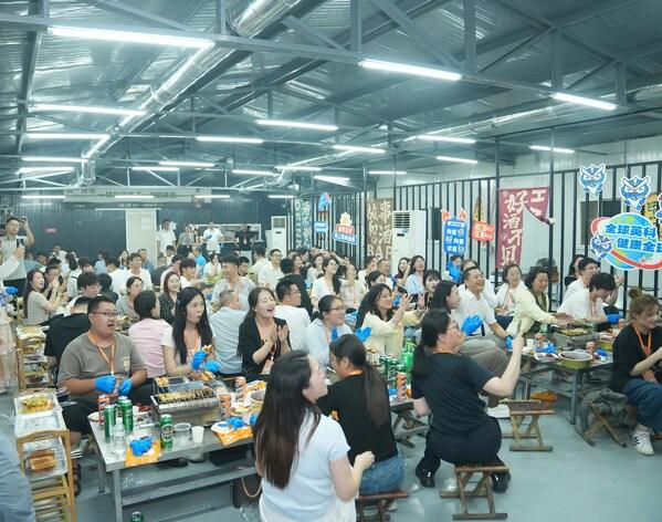 英科医疗举办首届粉丝节 与用户共赴"探厂狂烤"之约