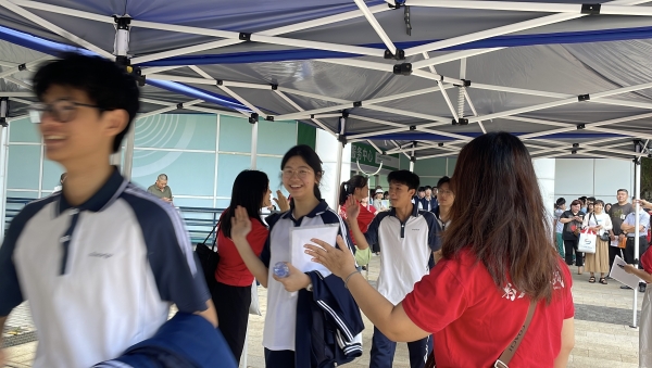 中考冲刺，圆梦时刻｜卓越教育全日制教师暖心送考