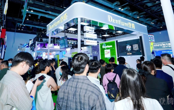极简微创·焕骨新生丨登腾闪耀2025北京国际口腔展，开启种植新时代
