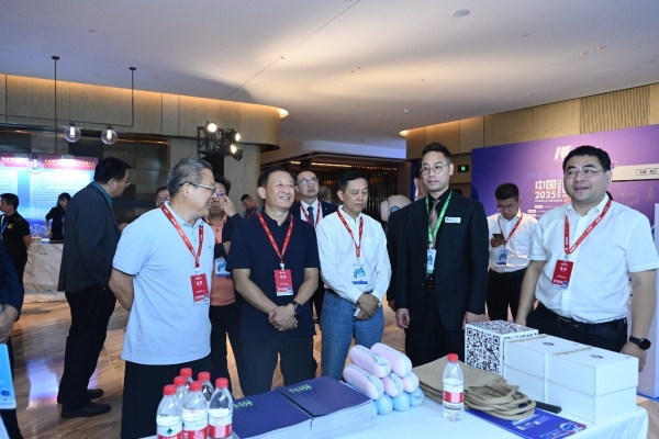破界共生-2025 中国复合材料创新及企业可持续发展大会圆满落幕