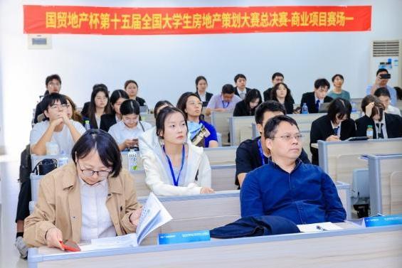  从“海好有你”到“益起美”： 每一束微光，都是城市最美的浪花