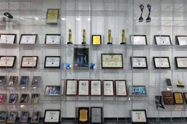  品牌单月GMV破150万，同比增长45%，火蝠电商女装运营优势凸显