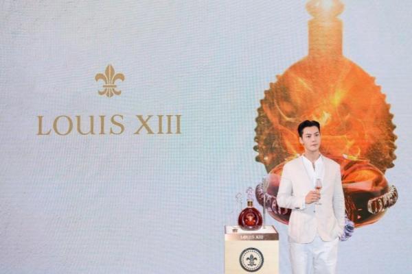 路易十三《春秋·天蕴启时》私享雅宴于深圳启幕 以时光之名，礼献人生珍贵时刻