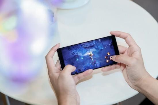 冷静输出 稳帧畅玩 三星Galaxy S25 Ultra开启高能游戏时刻