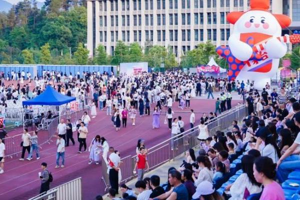  一场飞天之夜，茅台文旅解码“生活方式”转型新范式 