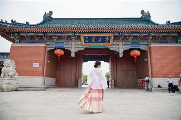  华夏之美，尽在柴门小童：非遗文化盛宴绽放交大校园