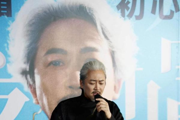 50岁追梦不晚 银发唱作人阿古拉启动“集梦唱想”活动