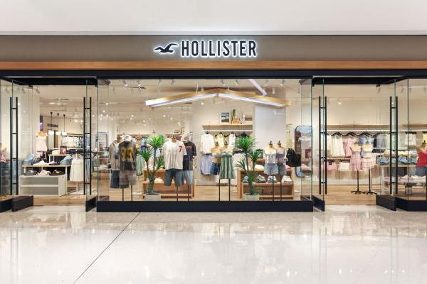 Hollister House 南京&北京双店齐登场 再掀盛夏美式复古风潮