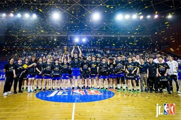  清华附中男篮女篮包揽2024-25 Jr. NBA校园篮球联赛@北京 冠军