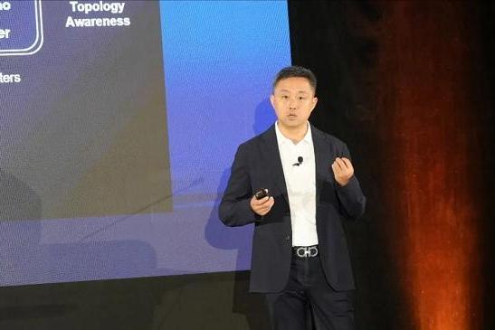 华为重磅亮相 KubeCon China 2025：驱动云原生向AI原生技术融合跃迁