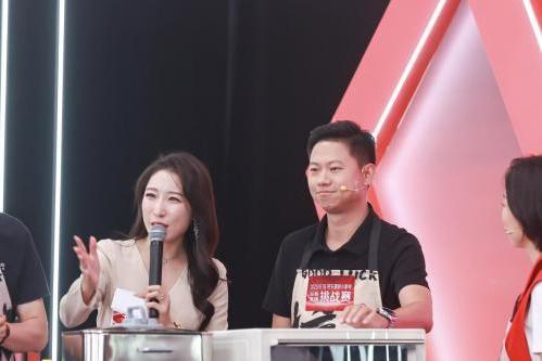  京东618最燃直播！百大厨小品牌总裁为销量“拼了”，网友直呼“老板大气”！