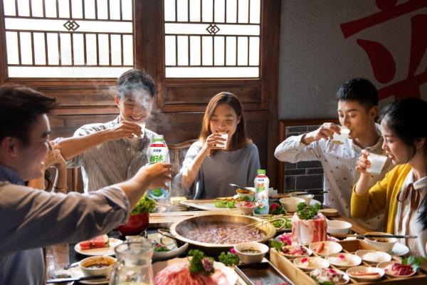 优势供应链+双椰新品上市，欢乐家抢占消费风口
