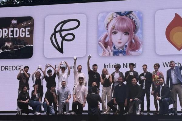  苹果WWDC25开幕 叠纸《无限暖暖》 斩获设计大奖