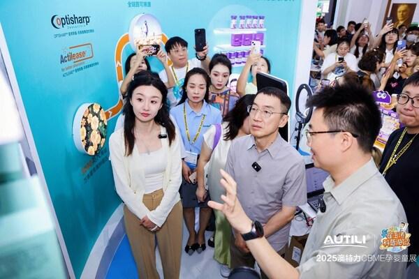 崔玉涛老师CBME首秀亮相澳特力展台，共研共创溯源成果引瞩目 