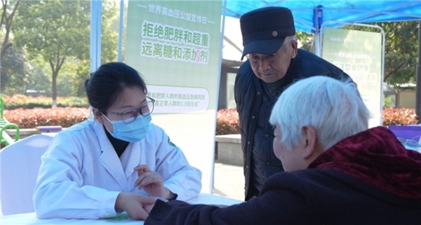 消费升级浪潮下，中国品牌如何从“国货”走向“健康新国货”？ 
