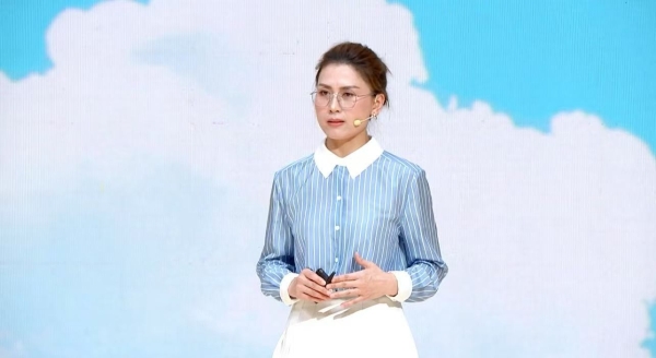 爱玛×黄油小熊：以可爱之名，重塑女性出行美学 