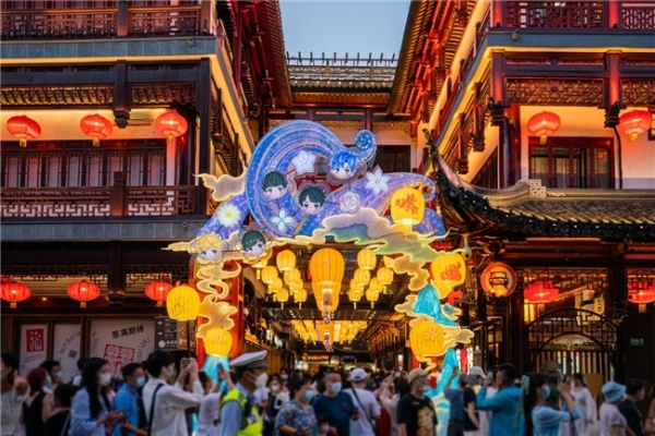 《恋与制作人》携手大湾区文旅，打造“游戏IP+城市文化”产业新生态 