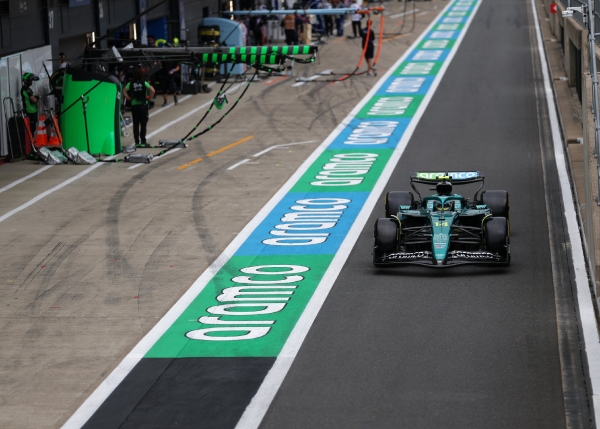 F1狂飙飞车，不能没有沙特阿美同款燃料 