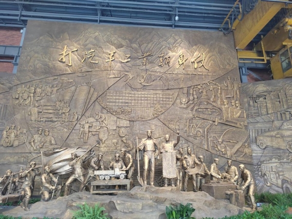 从十堰走向世界 中国商用车“风起东方” 