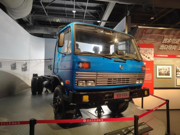从十堰走向世界 中国商用车“风起东方” 