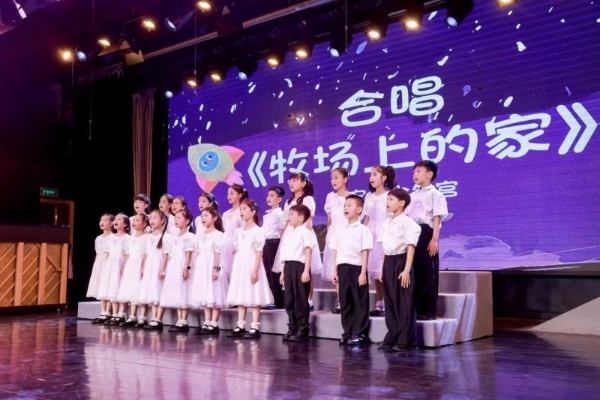 星星知我心：用艺术点亮生命的双向奔赴 